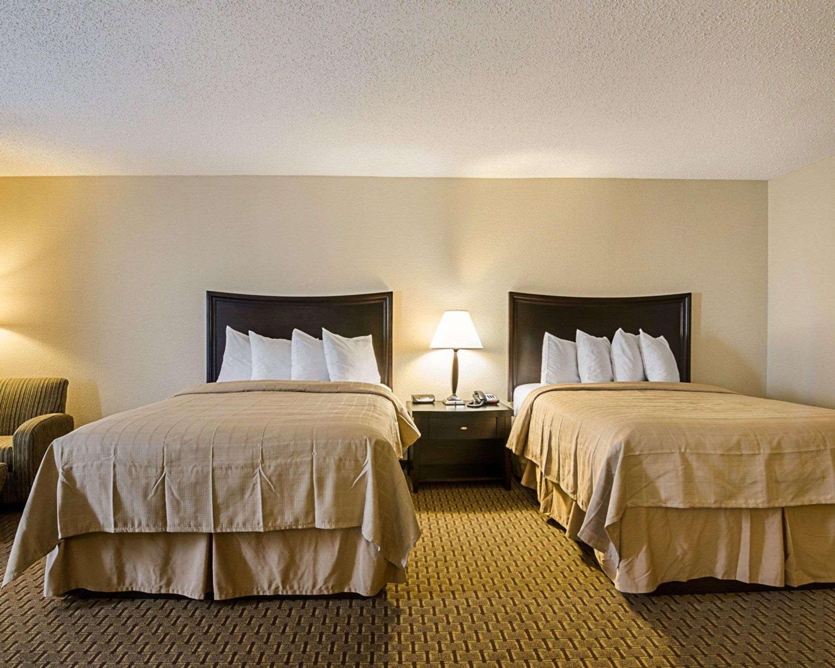 Quality Inn Troutville - Roanoke North Eksteriør bilde
