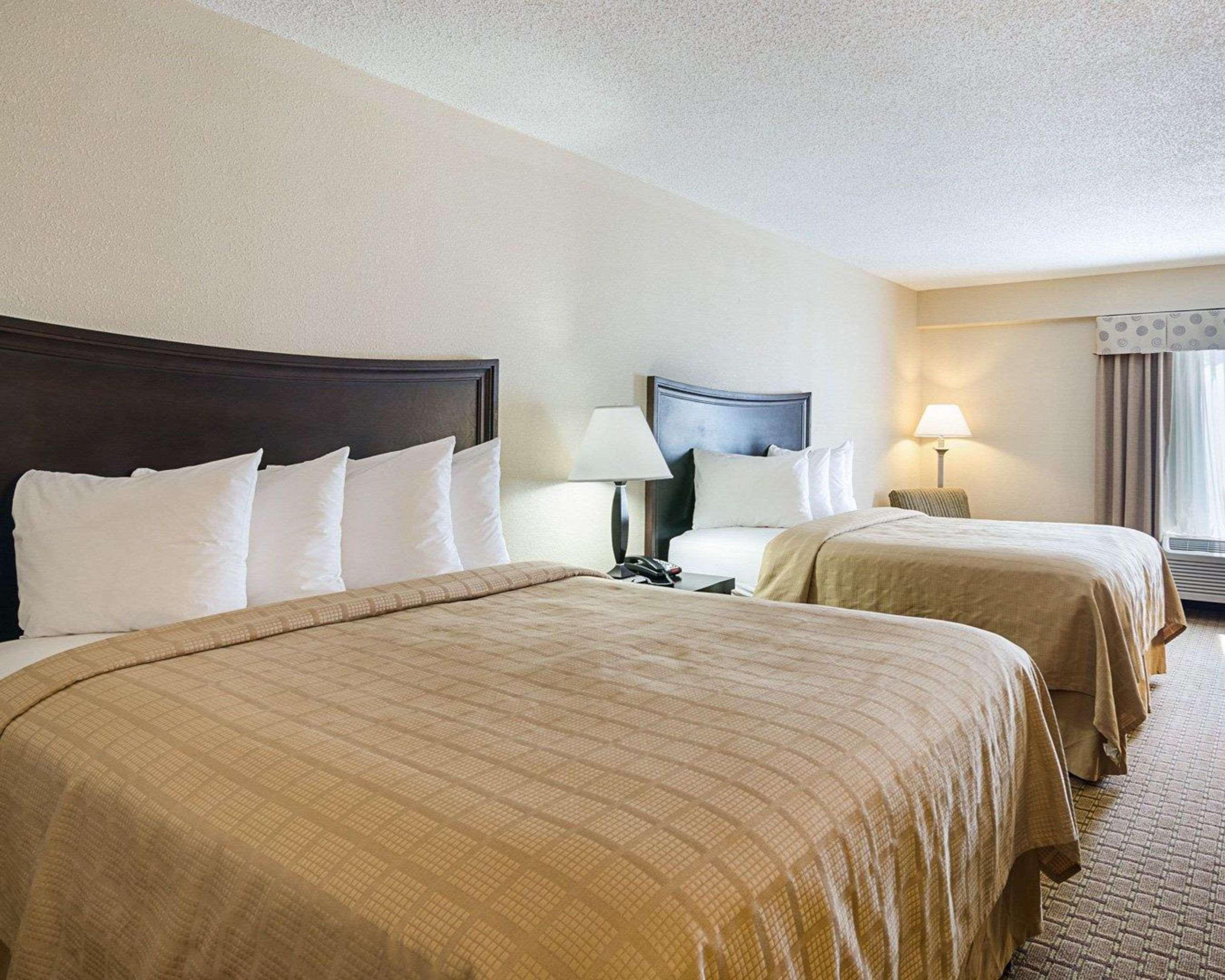 Quality Inn Troutville - Roanoke North Eksteriør bilde