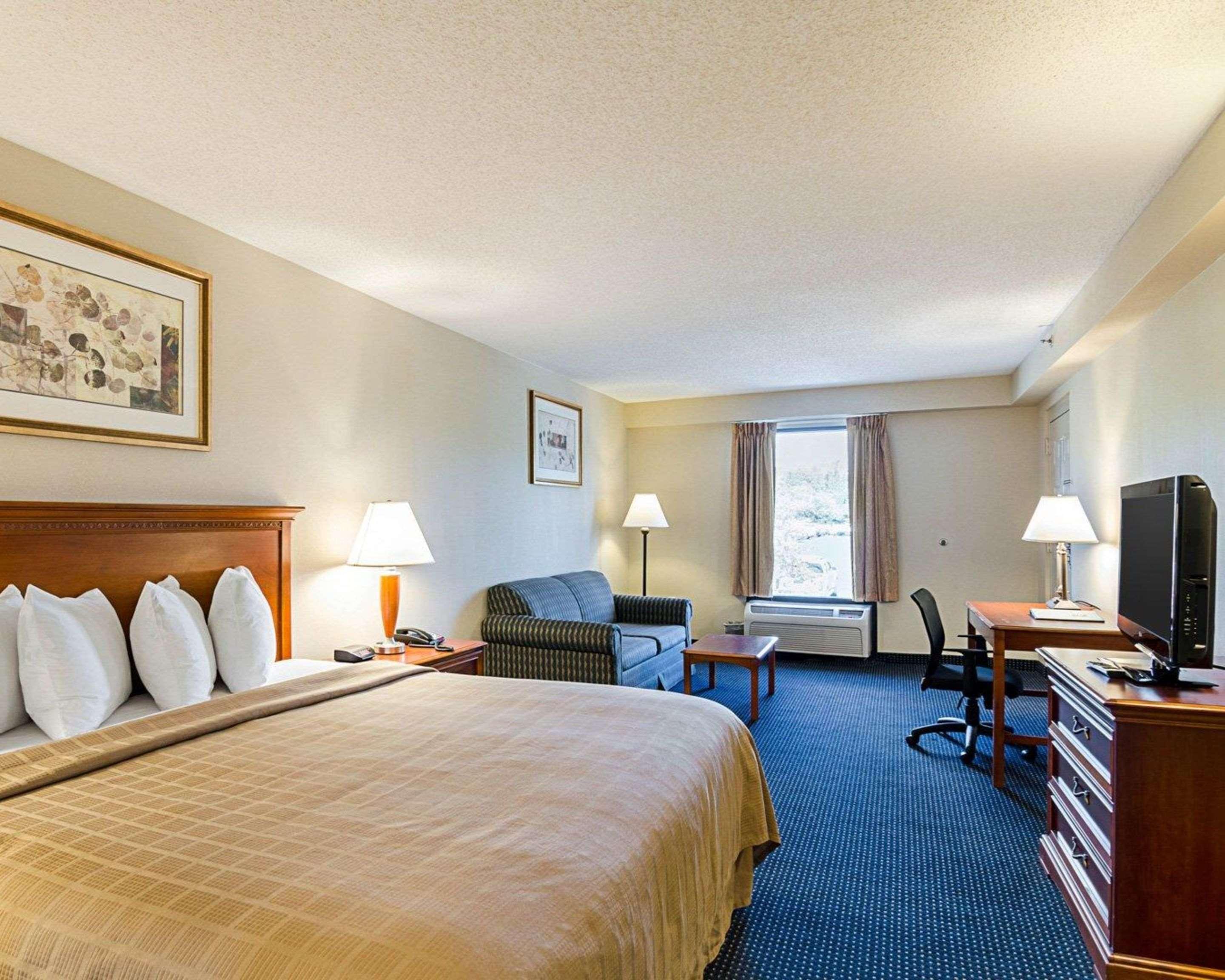 Quality Inn Troutville - Roanoke North Eksteriør bilde