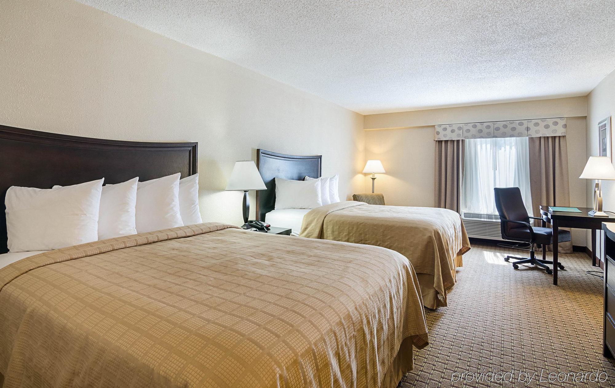 Quality Inn Troutville - Roanoke North Eksteriør bilde