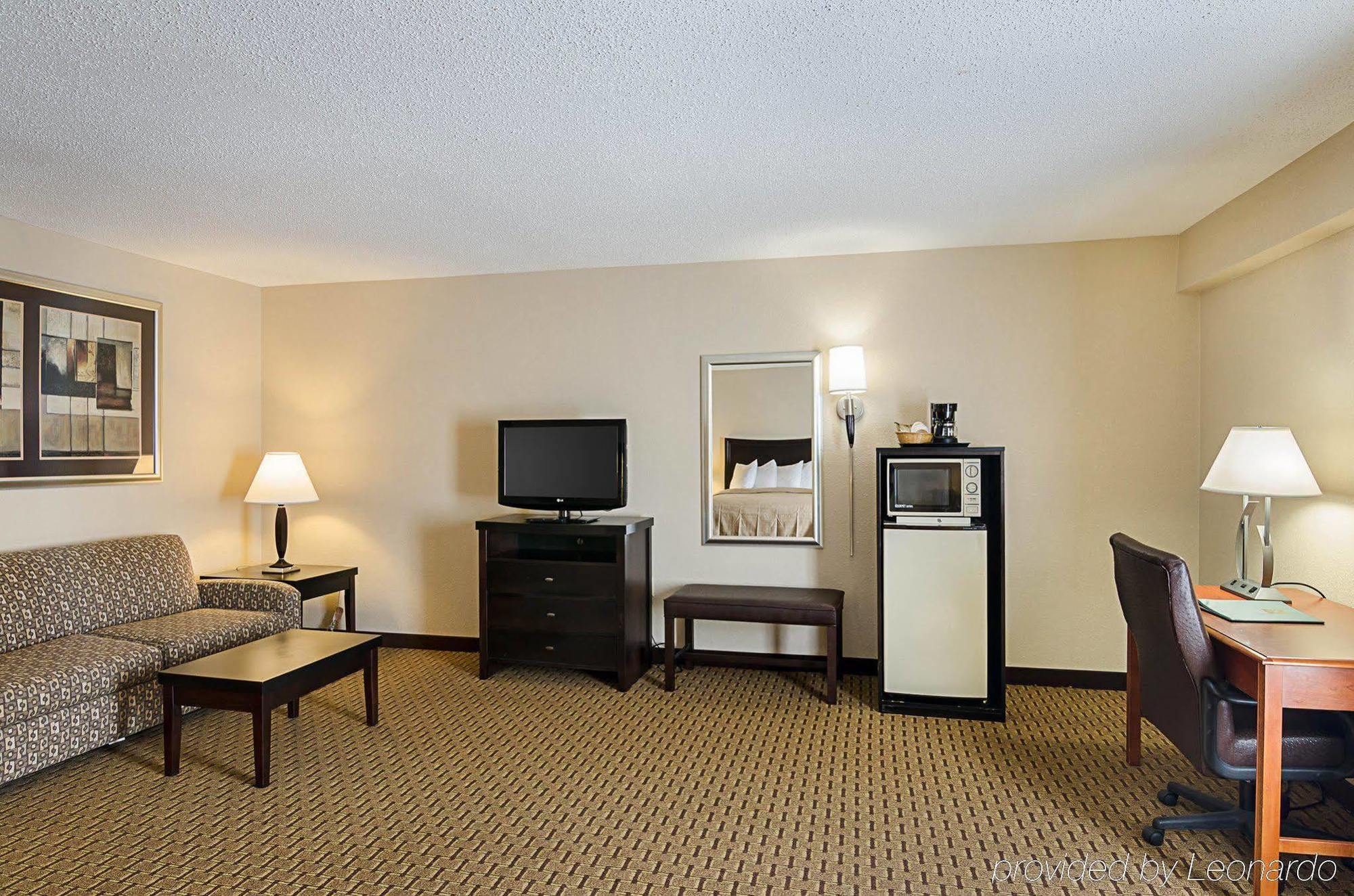 Quality Inn Troutville - Roanoke North Eksteriør bilde